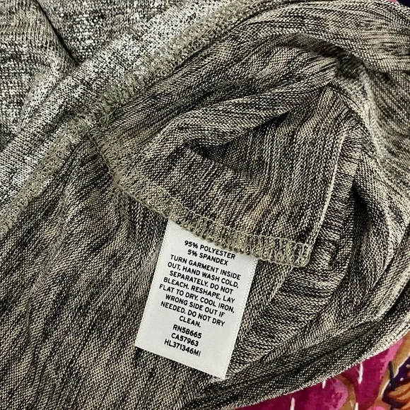 Trouve Metallic Silver Rouched Top - Silk Foil Nordstrom Small New with Tags - Picture 14 of 16